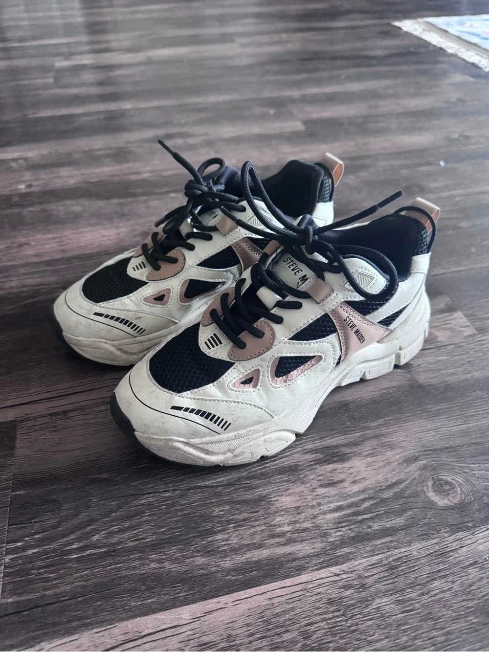 Steve Madden Kids White, Black and Brown Chunky Sneakers